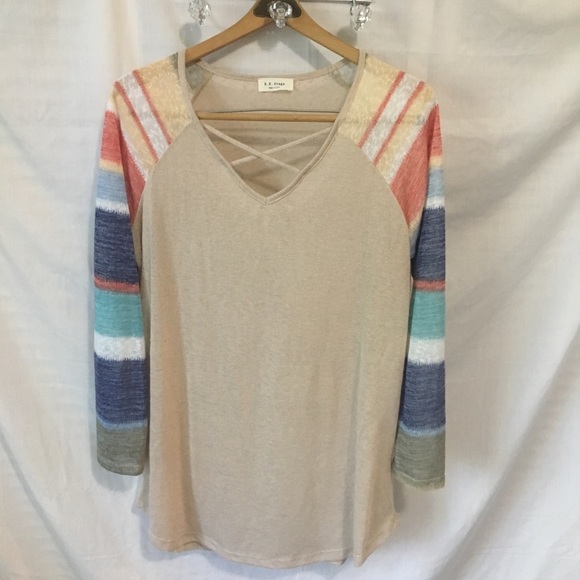 B.E. Stage Tops - B.E. Stage Lightweight Sweater